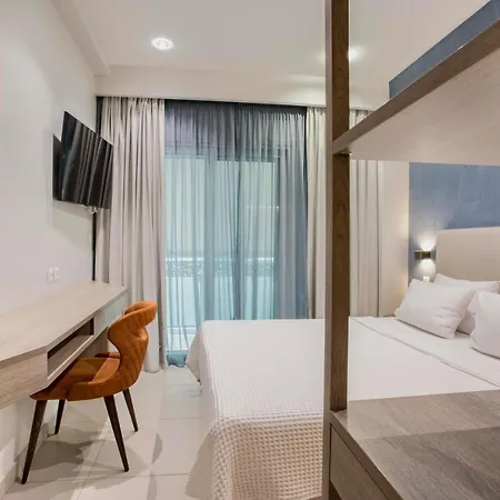 Phidias Hotel 2*