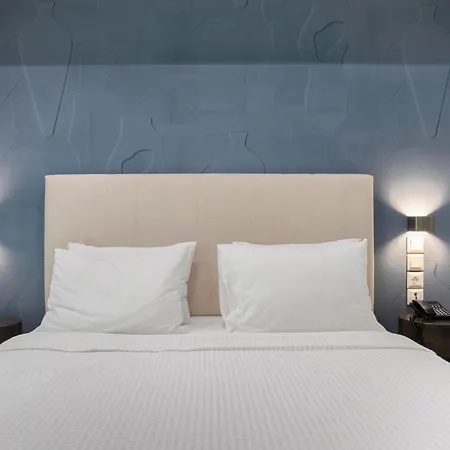 Phidias Hotel