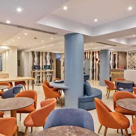 Hotel Phidias