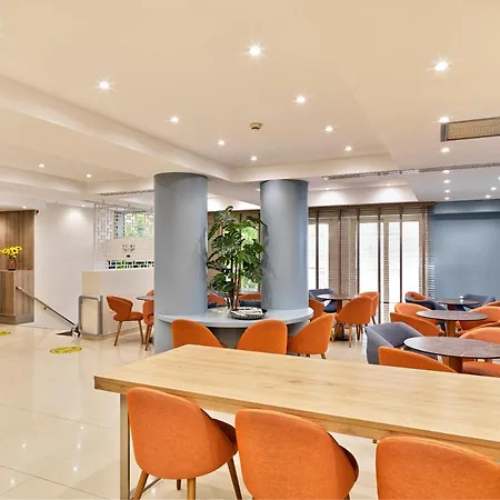 Hotel Phidias
