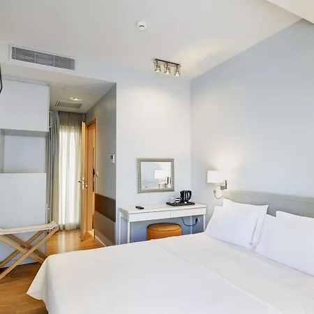 Phidias Hotel